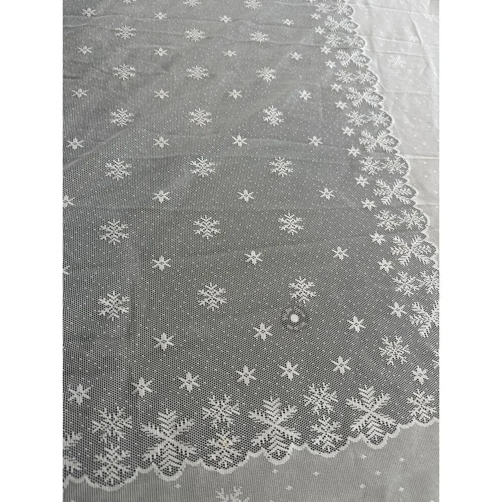 Vintage Christmas Snowflake Lace Tablecloth White Holiday Winter Decor 60x52